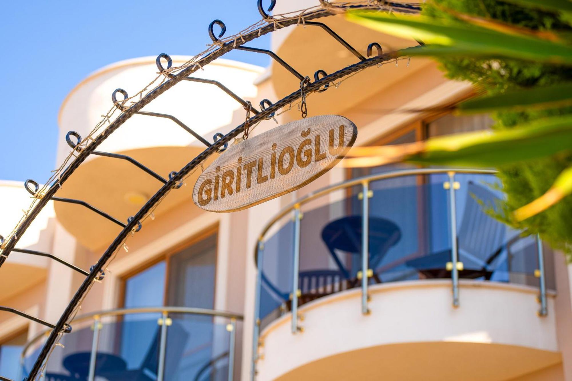 Cunda Giritlioglu Otel Adult Only Ayvalı Buitenkant foto