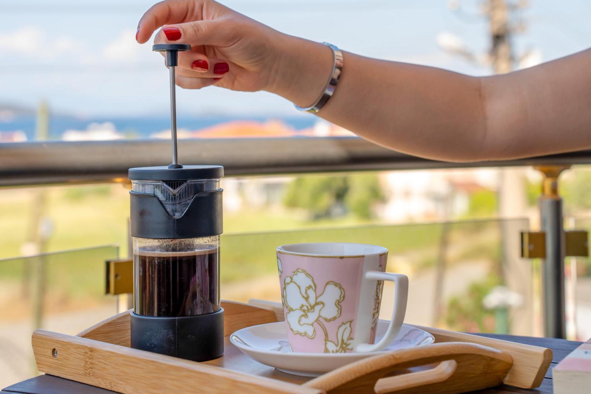 Cunda Giritlioglu Otel Adult Only Ayvalı Buitenkant foto