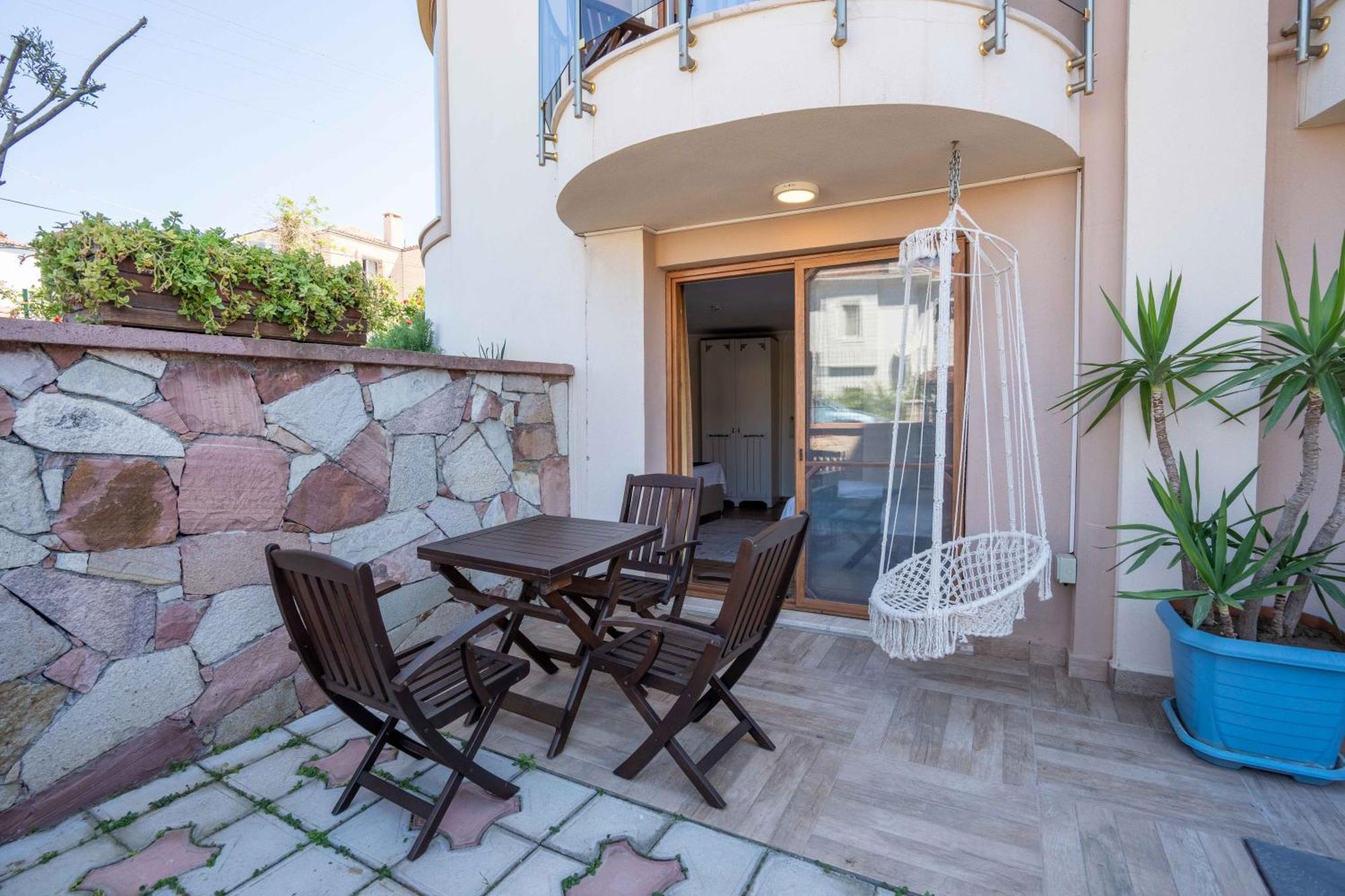 Cunda Giritlioglu Otel Adult Only Ayvalı Buitenkant foto