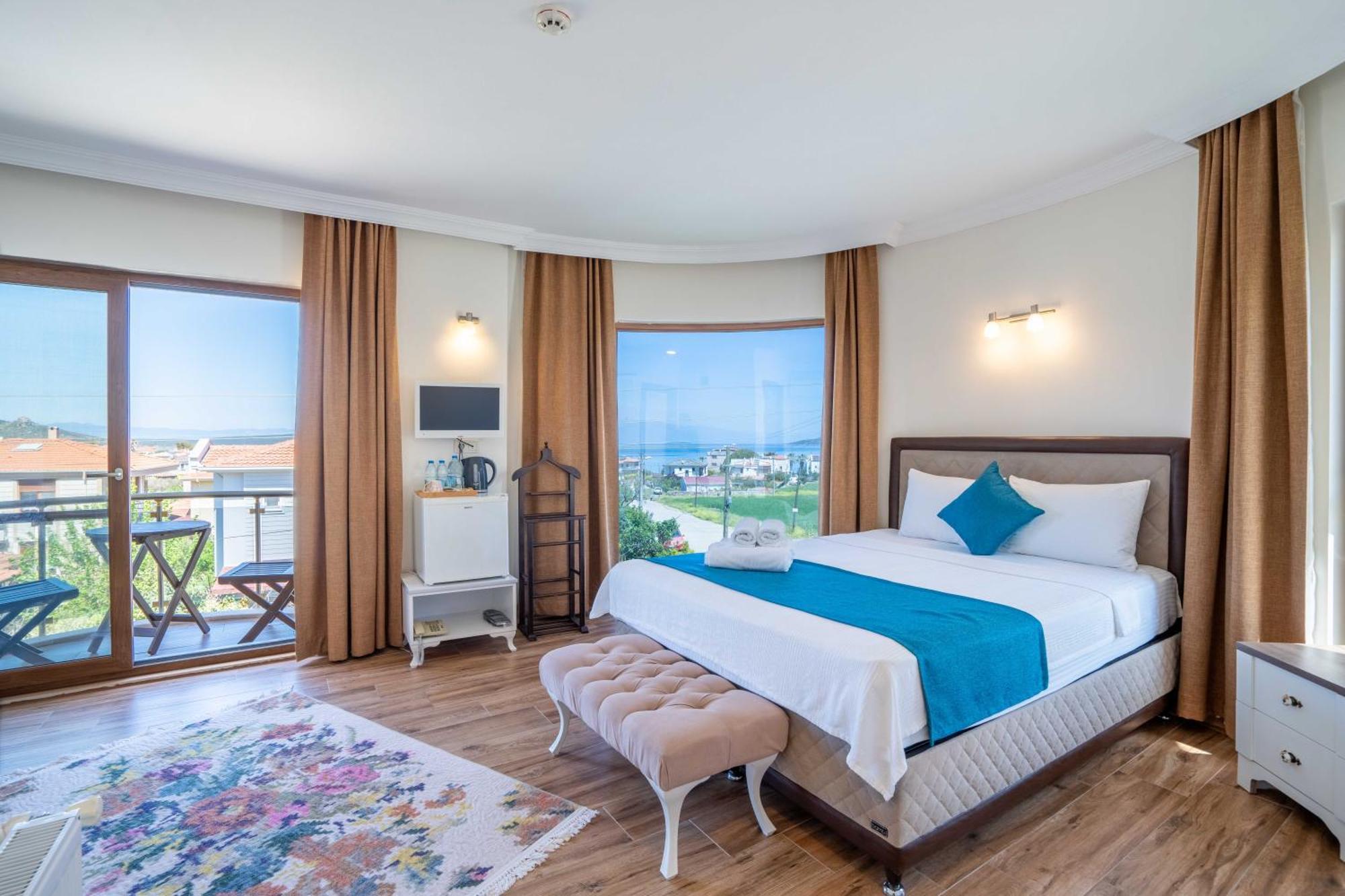 Cunda Giritlioglu Otel Adult Only Ayvalı Buitenkant foto