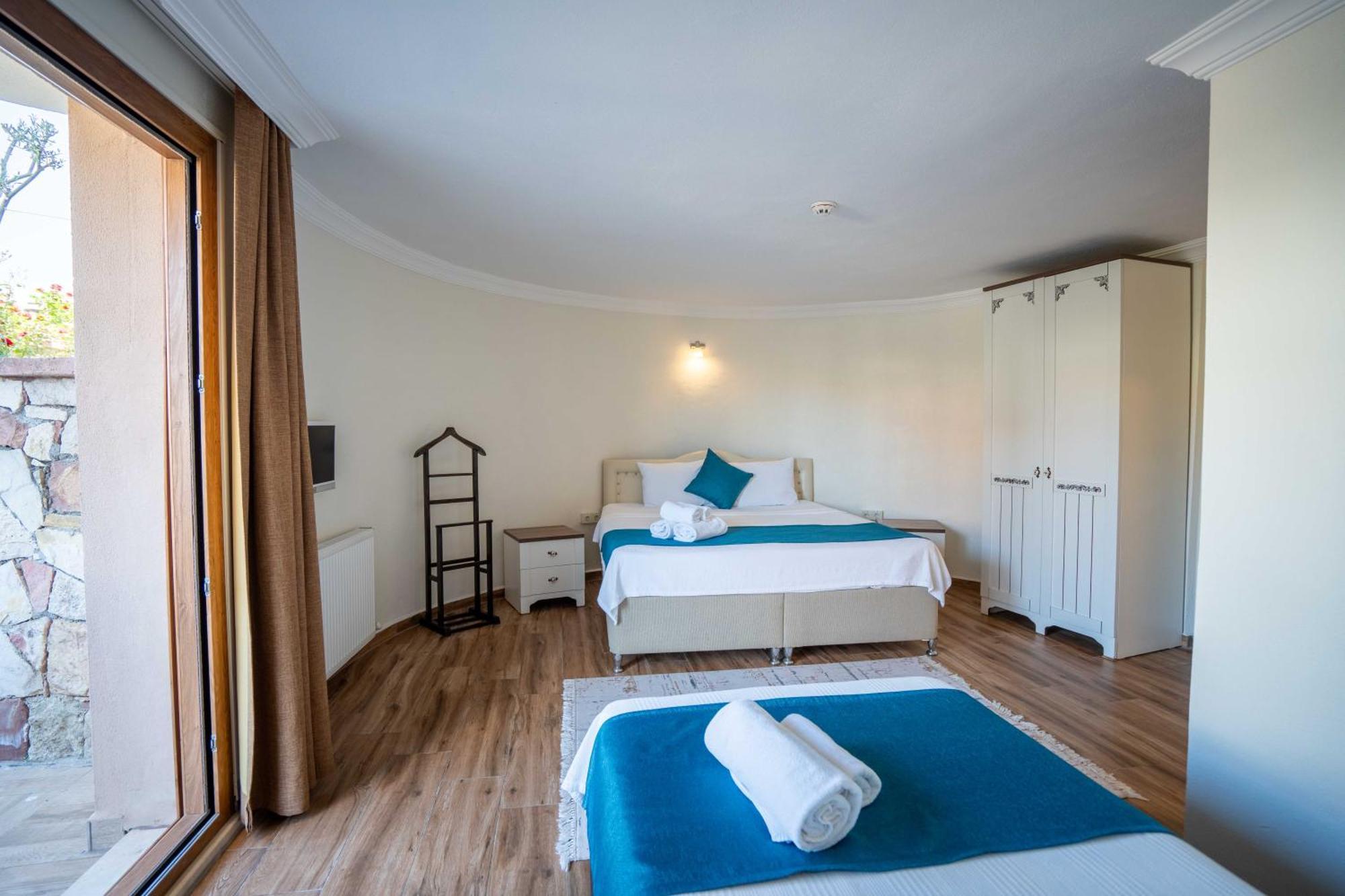 Cunda Giritlioglu Otel Adult Only Ayvalı Buitenkant foto