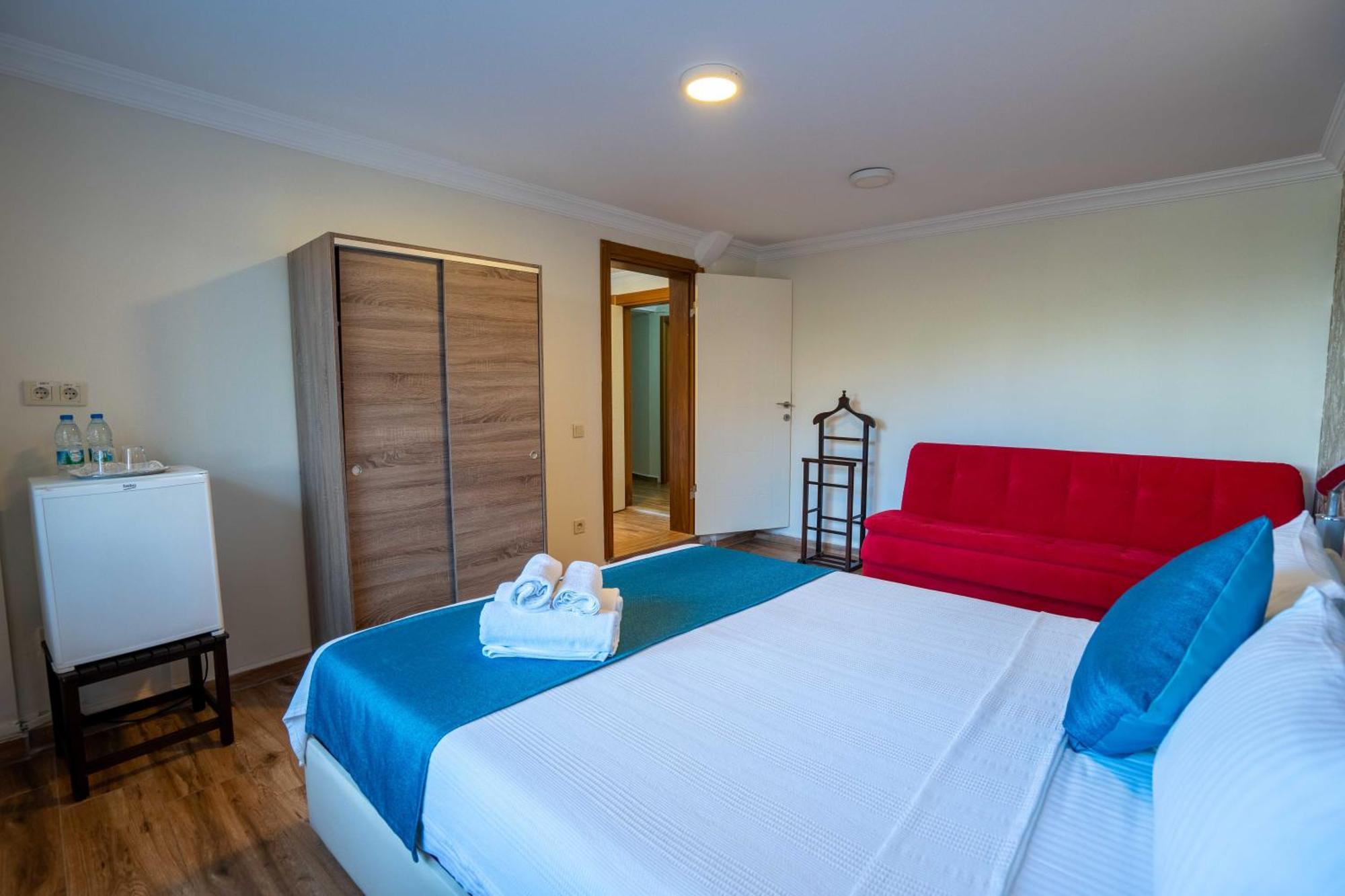 Cunda Giritlioglu Otel Adult Only Ayvalı Buitenkant foto